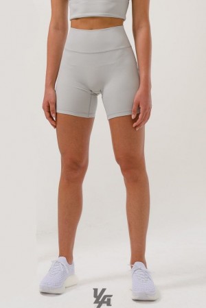 Short YoungLA Level Up Biker Short 7" Mujer Gris | 56LOVQTUB